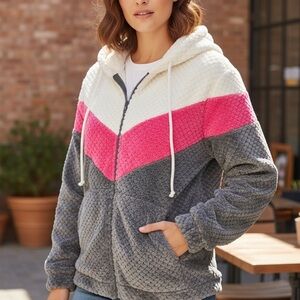 Filly Flair Full Zip Plush Hooded Jacket w/Pockets Size Large Lightweight NWOT